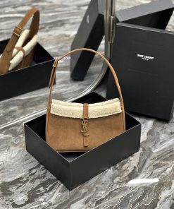 Yves Saint Laurent Bags Update Time:2023-12-25 By WANJ wury2rdu