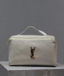 Yves Saint Laurent Bags WhiteGABy_Makeup bagThe upcoming hot new season of cute girls in spring and summer is coming vivpjw8d