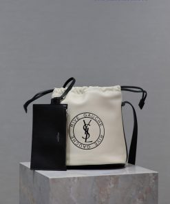 Yves Saint Laurent Bags RIVE GAUCHE crossbody bag is coming_Imported Italian cowhide badge design with logo, precise 5e6tbdzk