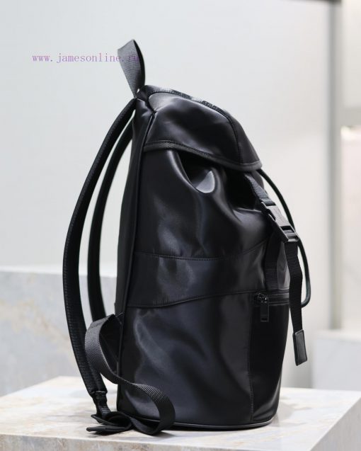 Yves Saint Laurent Bags ECONLY1 backpack is comingIt has to be said that backpacks have always been an indispensable 0pz8r3n1 - Image 4