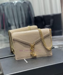 Yves Saint Laurent Bags 𝑪𝑨𝑺𝑺𝑨𝑵𝑫𝑹𝑨 _ Crocodile patterned cowhideThe latest synchronized CASSANDRA Italian imported cr 7ettvvgg
