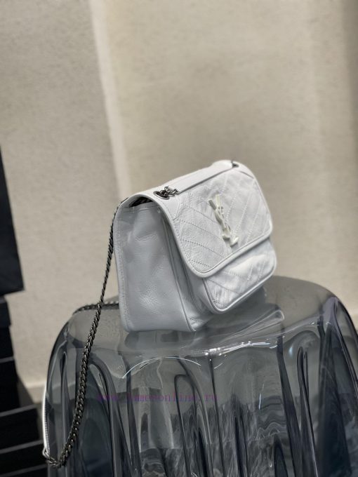 Yves Saint Laurent Bags 𝐍𝐢𝐤𝐢𝟐𝟖𝐜𝐦 _ Pure whiteBreakthrough in using used oil wax cowhide, the waxing effect is a bit 3bokpw4o - Image 4