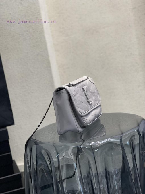 Yves Saint Laurent Bags 𝐍𝐢𝐤𝐢𝟐𝟐𝐜𝐦 _ Silver GreyThe most popular NIKI in history has launched the baby size, which is 5mh32g7h - Image 4