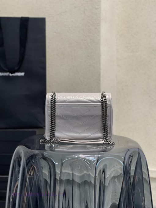 Yves Saint Laurent Bags 𝐍𝐢𝐤𝐢𝟐𝟐𝐜𝐦 _ Silver GreyThe most popular NIKI in history has launched the baby size, which is 5mh32g7h - Image 7