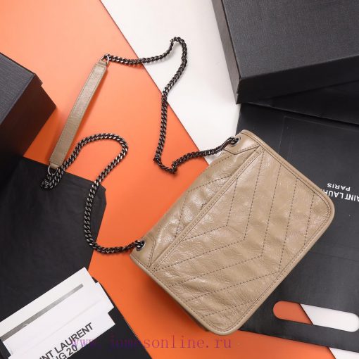 Yves Saint Laurent Bags P The original background sheet 𝑁 𝑘 𝑘 𝑘 𝑐 𝑚𝑚𝑚 _ The most popular NIKI in black history has a zu8ciqq1 - Image 4