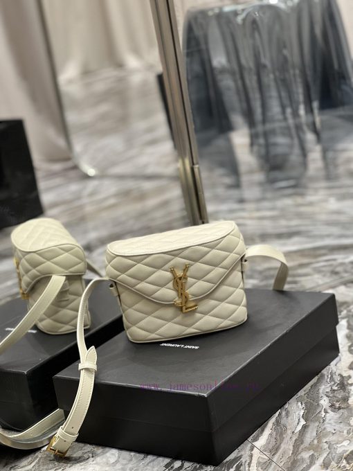 Yves Saint Laurent Bags JUNE Quilted Sheepskin Box Bag_Adopting a front flip cover and a shaped barrel design, the c j1esrp0f - Image 3