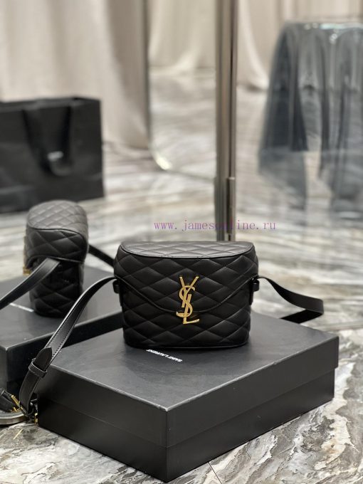 Yves Saint Laurent Bags JUNE Quilted Sheepskin Box Bag_Adopting a front flip cover and a shaped barrel design, the c wah7pa4l