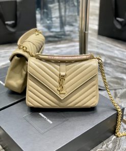 Yves Saint Laurent Bags 𝑴𝒐𝒏𝒐𝒈𝒓𝒂𝒎 𝒄𝒐𝒍𝒍𝒆𝒈𝒆 Apricot colored gold buckle sheepskin_Wannian postman bag, hot and explosi 3rc89735