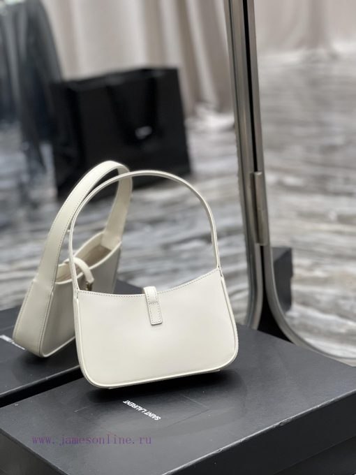 Yves Saint Laurent Bags 𝑳𝑬 5 𝐀̀ 7  𝐦𝐢𝐧𝐢 Y Home's popular underarm bag takes advantage of the hot trend to release a karl6le2 - Image 7