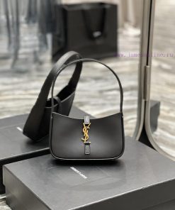 Yves Saint Laurent Bags 𝑳𝑬 5 𝐀̀ 7  𝐦𝐢𝐧𝐢 Y Home's popular underarm bag takes advantage of the hot trend to release a l4ea9p0i