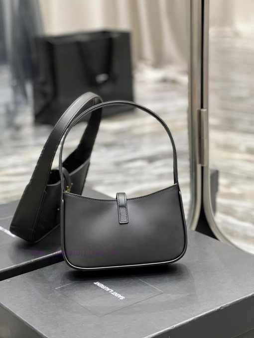 Yves Saint Laurent Bags 𝑳𝑬 5 𝐀̀ 7  𝐦𝐢𝐧𝐢 Y Home's popular underarm bag takes advantage of the hot trend to release a l4ea9p0i - Image 7