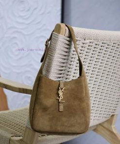 Yves Saint Laurent Bags Khaki green frosted leather_Explosive LE 5A7 Underarm BagThis year's popular vintage armpit jo7xboza