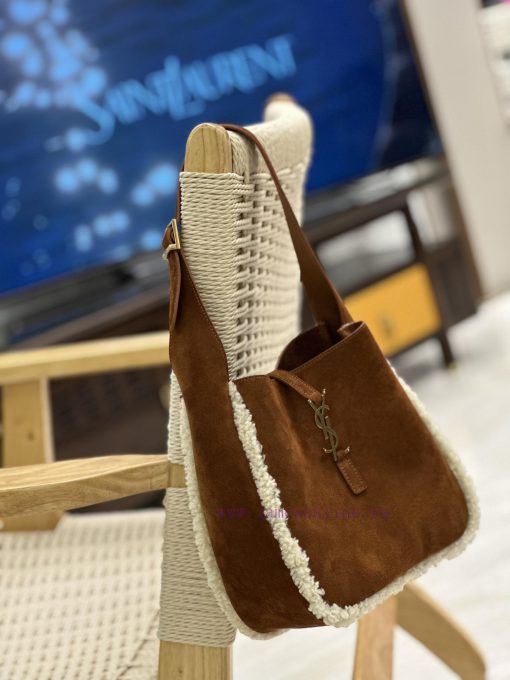 Yves Saint Laurent Bags Earth yellow frosted leather paired with lamb wool_Explosive LE 5A7 Underarm BagThis year's 1qb1ybhi - Image 5
