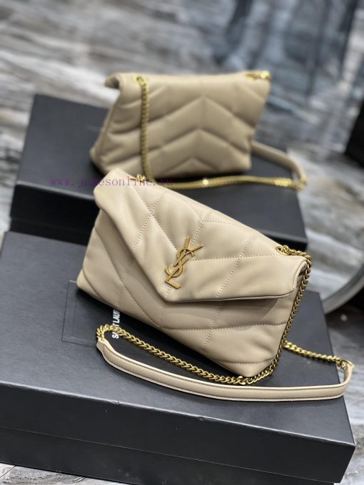 Yves Saint Laurent Bags Apricot color paired with gold buckle𝙇𝙤𝙪𝙡𝙤𝙪𝙋𝙛𝙛𝙚𝙧𝙢𝙞⼉𝙣𝙞 _ Mini crossbody bag is coming. The wh y11jc3tg - Image 3