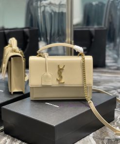 Yves Saint Laurent Bags 𝙉𝙚𝙬 𝙢𝙚𝙙𝙞𝙪𝙢 𝙨𝙪𝙣𝙨𝙚𝙩The Sunset bag is a new member of the Sunset family, with a newly designed 28edoz79