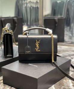 Yves Saint Laurent Bags 𝙉𝙚𝙬 𝙢𝙚𝙙𝙞𝙪𝙢 𝙨𝙪𝙣𝙨𝙚𝙩The Sunset bag is a new member of the Sunset family, with a newly designed dfp8wb0h