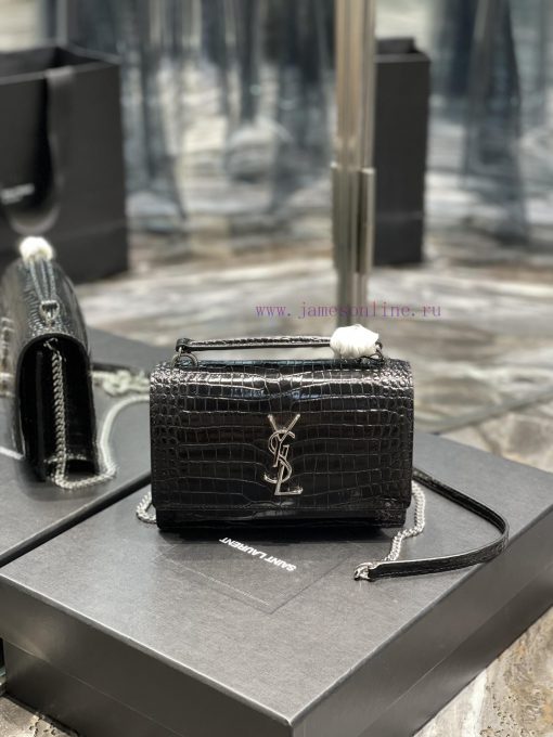 Yves Saint Laurent Bags 𝑺𝒖𝒏𝒔𝒆𝒕 𝑾𝒐𝒄 Black silver button crocodile pattern_Here comes the new sunset bag with crocodi zfmfudxi