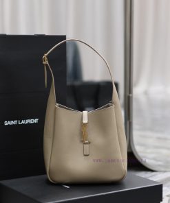 Yves Saint Laurent Bags Khaki_Excluding packagingExplosive LE 5A7 Underarm BagThis year's popular vintage armpit bag xbnyvyzm
