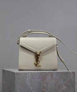 Yves Saint Laurent Bags White gold button crocodile patternThe other design of the CASSANDRA mini handbag series is nyzq4okv