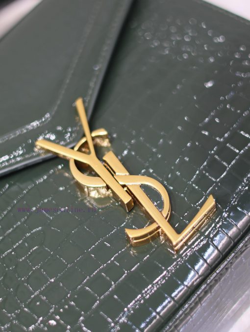 Yves Saint Laurent Bags Green gold buckle crocodile patternThe other design of the CASSANDRA mini handbag series is nu4ybgua - Image 9