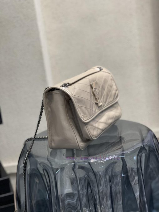 Yves Saint Laurent Bags 𝐍𝐢𝐤𝐢𝟐𝟖𝐜𝐦 _ Milk Tea ColorBreakthrough in using used oil wax cowhide, the waxing effect is a ahmpind7 - Image 4