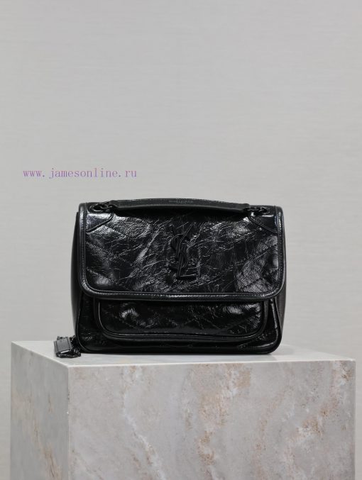 Yves Saint Laurent Bags Black button oil wax leather 22cmNiki has been updated with a new version that is more pract r6z3hzt2