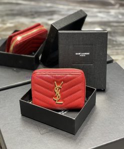 Yves Saint Laurent Bags 𝑴𝒐𝒏𝒐𝒈𝒓𝒂𝒎 _ RedShort round zipper wallet, made of black grain textured cowhide leather, paire 2u08swtu