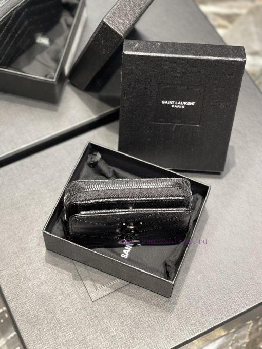 Yves Saint Laurent Bags 𝑴𝒐𝒏𝒐𝒈𝒓𝒂𝒎 _ Black buckleShort round zipper wallet, made of black grain textured cowhide leath i6dk7osd - Image 5