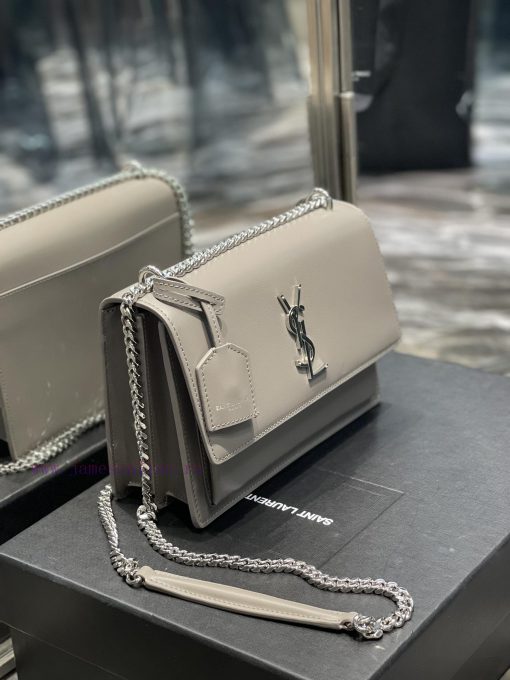 Yves Saint Laurent Bags 𝑺𝒖𝒏𝒔𝒆𝒕 𝟮𝟮𝒄𝒎Grey silver buckleThe unbeatable classic toothpick patterned sunset bag has been yt4svjqn - Image 4