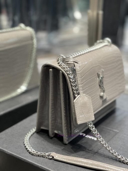 Yves Saint Laurent Bags 𝑺𝒖𝒏𝒔𝒆𝒕 𝟮𝟮𝒄𝒎Grey silver buckleThe unbeatable classic crocodile patterned sunset bag has been 6zw6xhfl - Image 4
