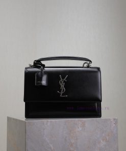 Yves Saint Laurent Bags Black silver buckle Sunset_25cmThe Sunset bag is a new member of the Sunset family, with a n hjoy1yte