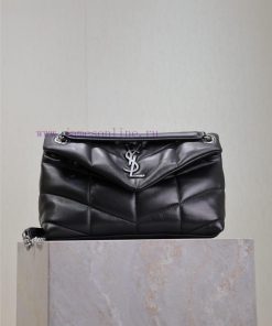 Yves Saint Laurent Bags Black silver buckle 29cmLoulou Puffer_Quilted Sheepskin Chain Bag, made of 100% calf leather 6g9hs4fu