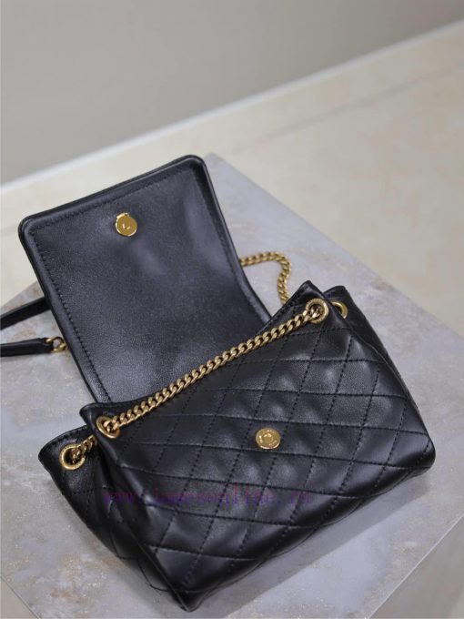 Yves Saint Laurent Bags Mini NolitaThe returning Mini Nolita, which became popular all over the internet as soon as nw1vdezr - Image 9