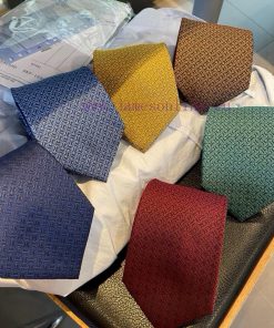 Hermes H letter men's new tie series comes with packaging, allowing men to fully showcase thife1ph1x