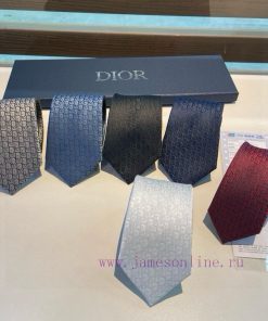 Paired with packaging, this new Dior home style tie features a rare Dior men's CD lapel flow956q18ic