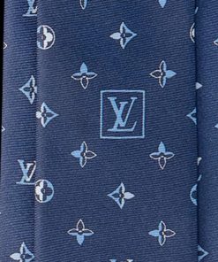Paired with exquisite small logo jacquard and low-key luxurious and atmospheric color matchi2aa4eo23
