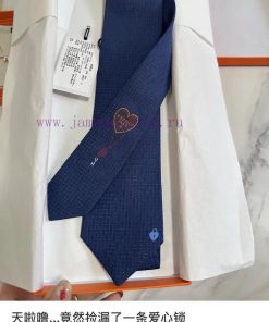 The new heart-shaped lock with packaging tie has been shipped out ‼‼ Hermes men's new tie se3hk88n1w