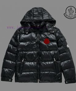 Support Returns After The New Year For MONCLER Maya Down Jackets In Beige And Black ColorsSize fh0bz0t4