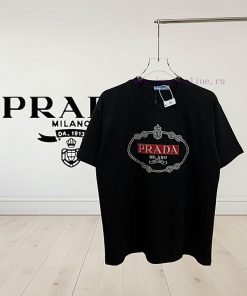 [] Prada 25ss Spring/Summer T-shirt With 3D Embroidered Round Neck Short Sleeve - Made By Purch og4x9ecs