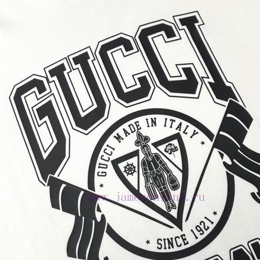 Gucci  Style Number G907 Gucci Shield Letter Front Printed Short SleeveFabric - Made Of 320g Do d3q2sdkz - Image 6