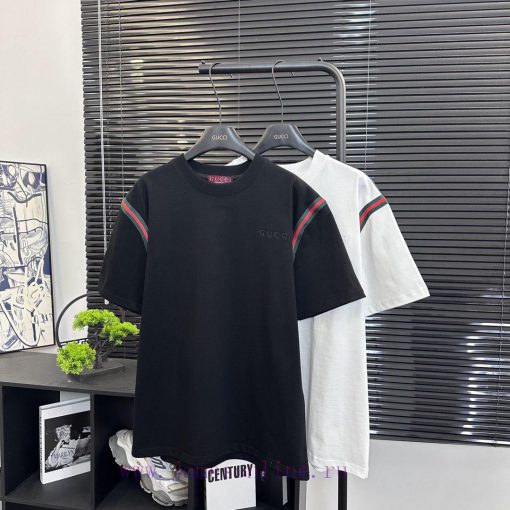 Gucci  Style Number G904 Gucci New Woven Ribbon With Small Letters Embroidered Short Sleeves On 3imygvqa - Image 2