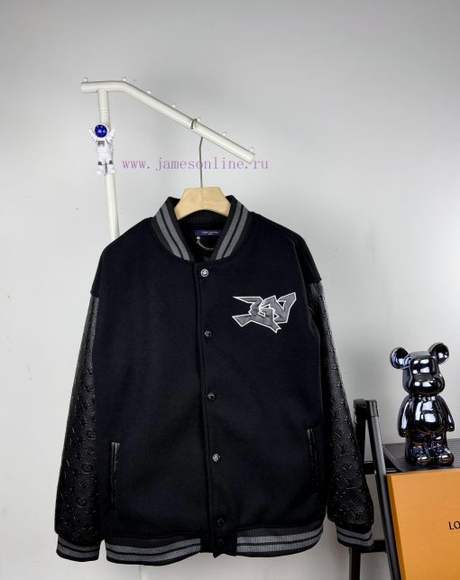 Style B07 After-sales ServiceLv2024ss The Year Of The Loong Limited Catwalk Baseball Jacket Jac y0e6rzv1 - Image 3