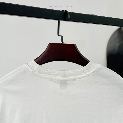 Louis VuittonLV Chain Logo Printed Short Sleeved T-shirt For WomenUsing High-density Elastic Ad 5y69qwsx - Image 8