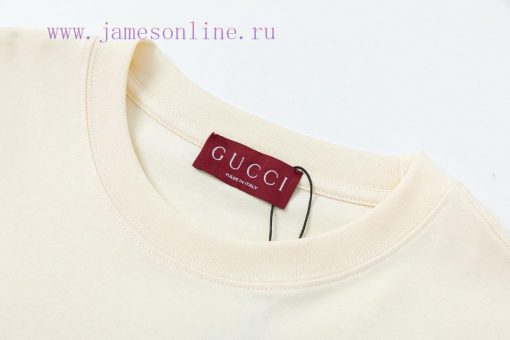Gucci 2025 New Year Of The Snake Limited Collection Variant Three Eyed Snake Logo Unisex Short o1q0vkl8 - Image 5