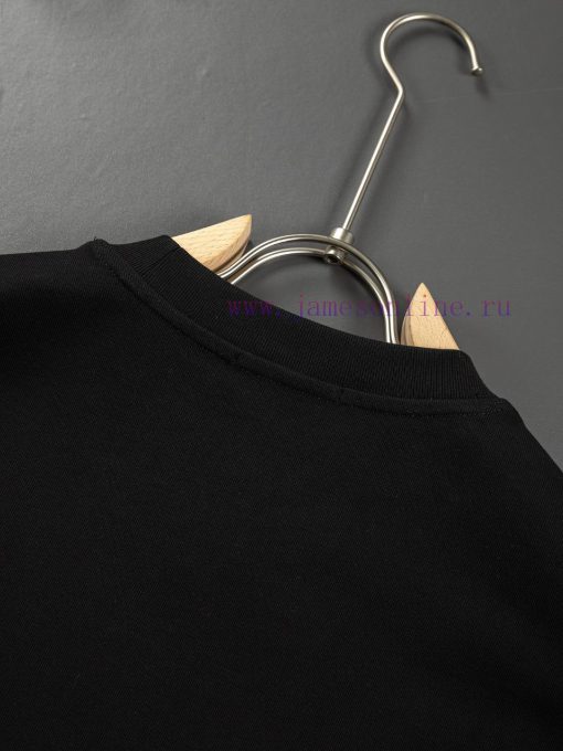 GVC 25SS Latest And Top Of The Line Givenchy Letter Twisted Position Picture Round Neck Short S hf8gx28n - Image 13