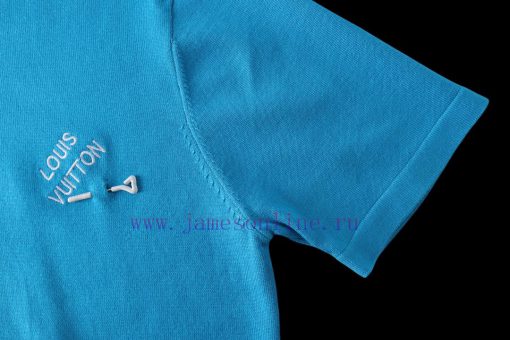 Louis Vuitton 2024 FW New Pin Logo Knitted Short Sleeved T-shirtThe T-shirt Is Made Of Refreshi i6g7ckum - Image 7
