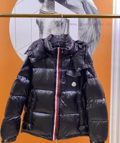Moncler Men's Down Jacket In Bulk Now Available For Sale In Asia. The Sleeves Come With Windpro k7obnl9p