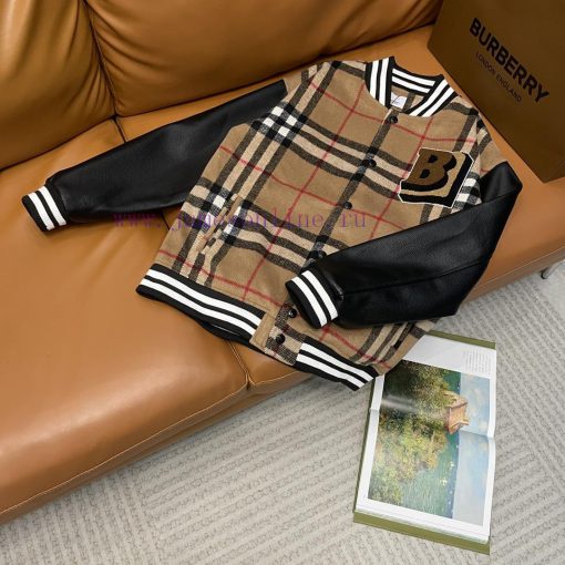 Burberry 2023 Runway Style Baseball Jacket JacketIt Took One Month To Order The Original Model w13up0b8 - Image 8