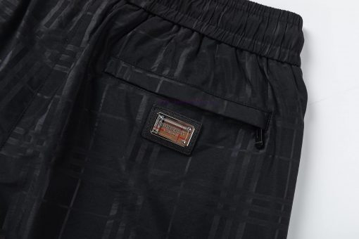 ️Burberry 2025 Spring/Summer Printed Logo New Fashionable Beach Pants With Inner Mesh And Five l542mk17 - Image 9