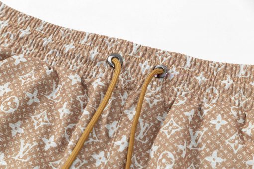 ️LV Louis Vuitton2025 Spring And Summer New Casual High Quality 'Knitted Jacquard Shorts' Made hbb3378a - Image 4